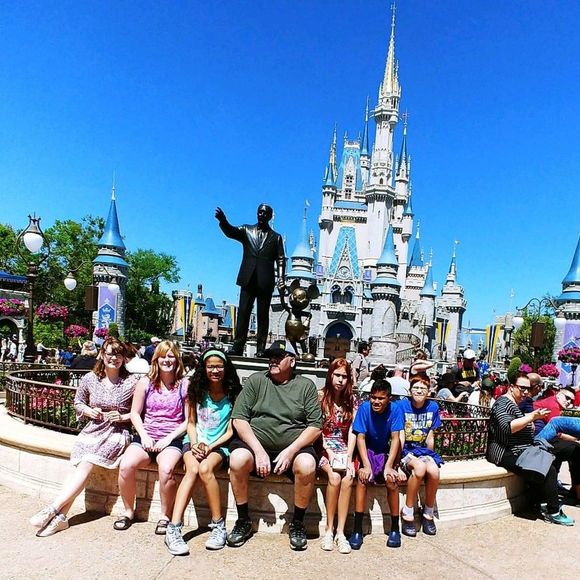 Meet your Posher, Tricia - Picture 1 of 1